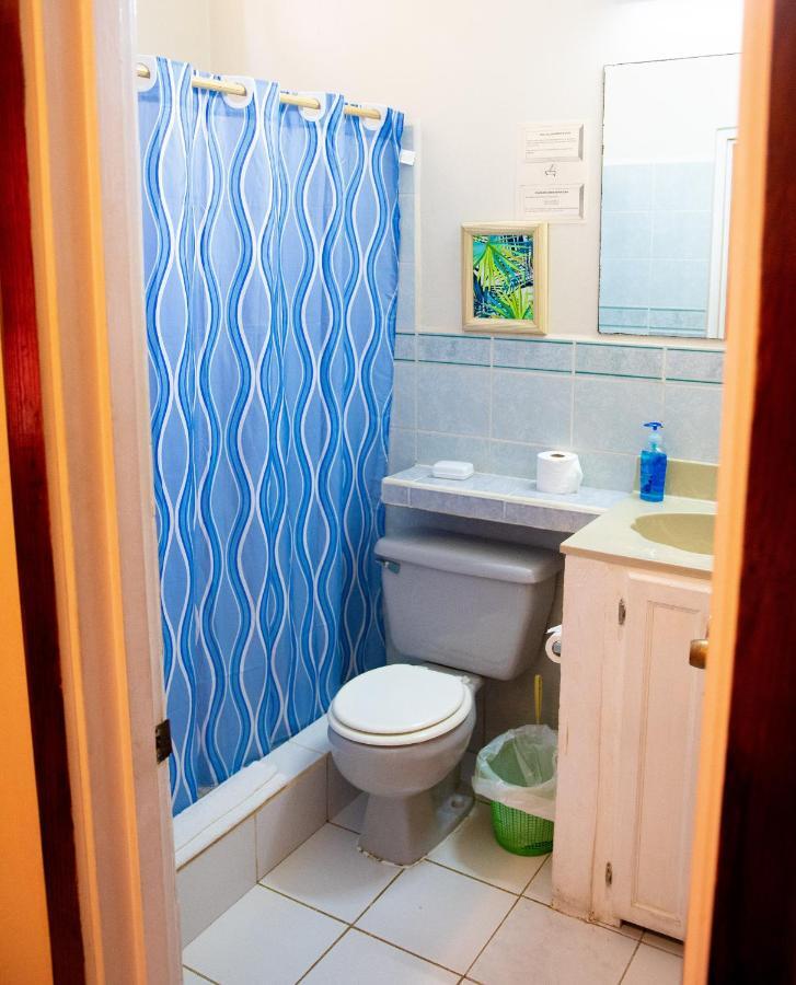 Tropical Breeze Vacation Home And Apartments Gros Islet Eksteriør billede