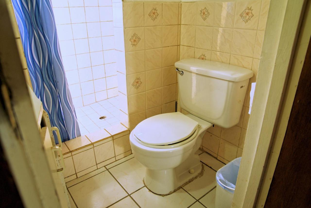 Tropical Breeze Vacation Home And Apartments Gros Islet Eksteriør billede