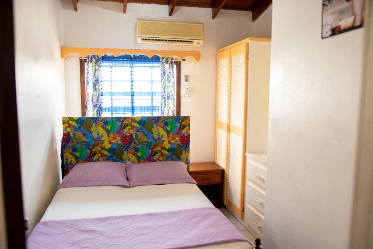 Tropical Breeze Vacation Home And Apartments Gros Islet Eksteriør billede